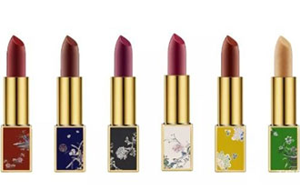 600岁故宫推出彩妆口红